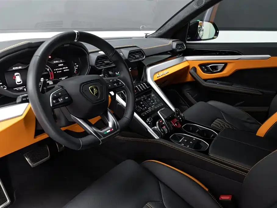 Lamborghini Urus 2023 из CN, фото 10
