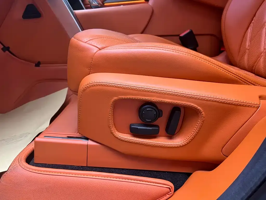 Land Rover Discovery 2022 из CN, фото 8