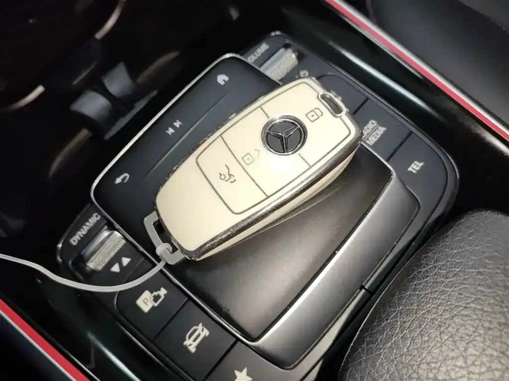 Mercedes-Benz EQA 2022 из CN, фото 9