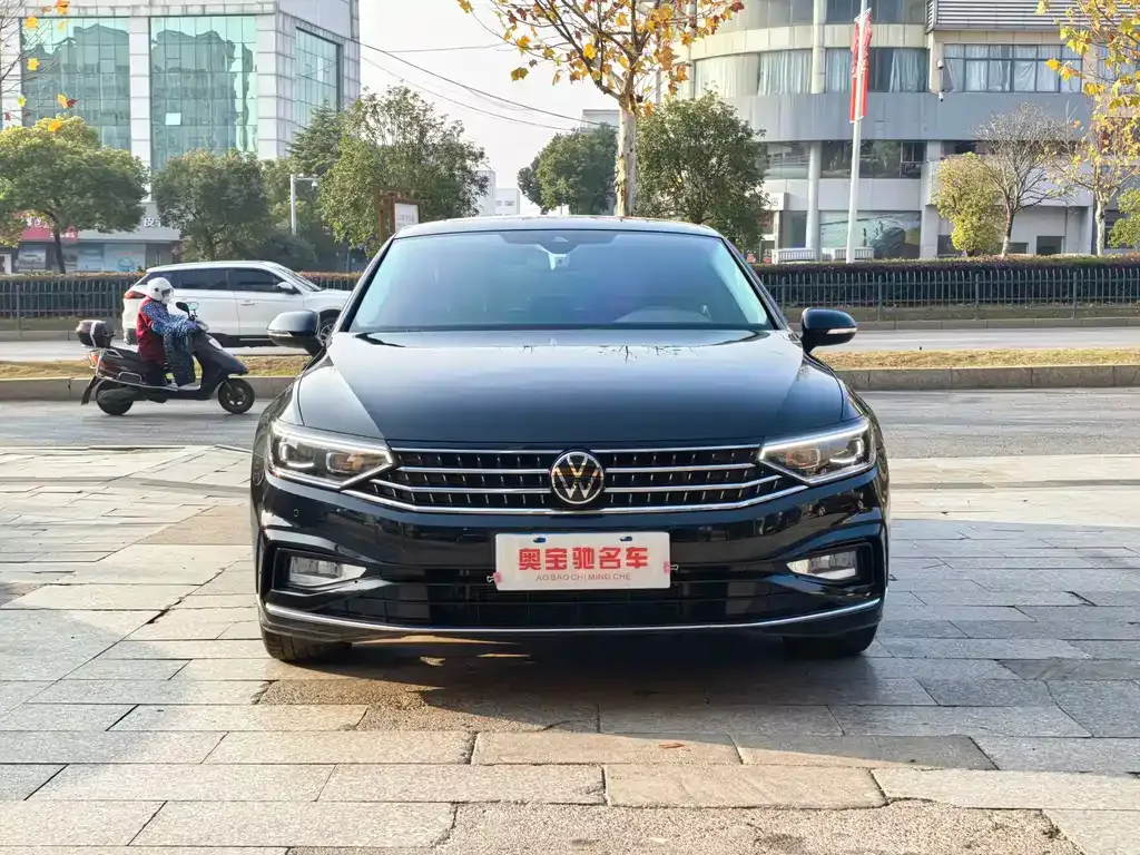 Volkswagen Magotan 2023 из CN, фото 4