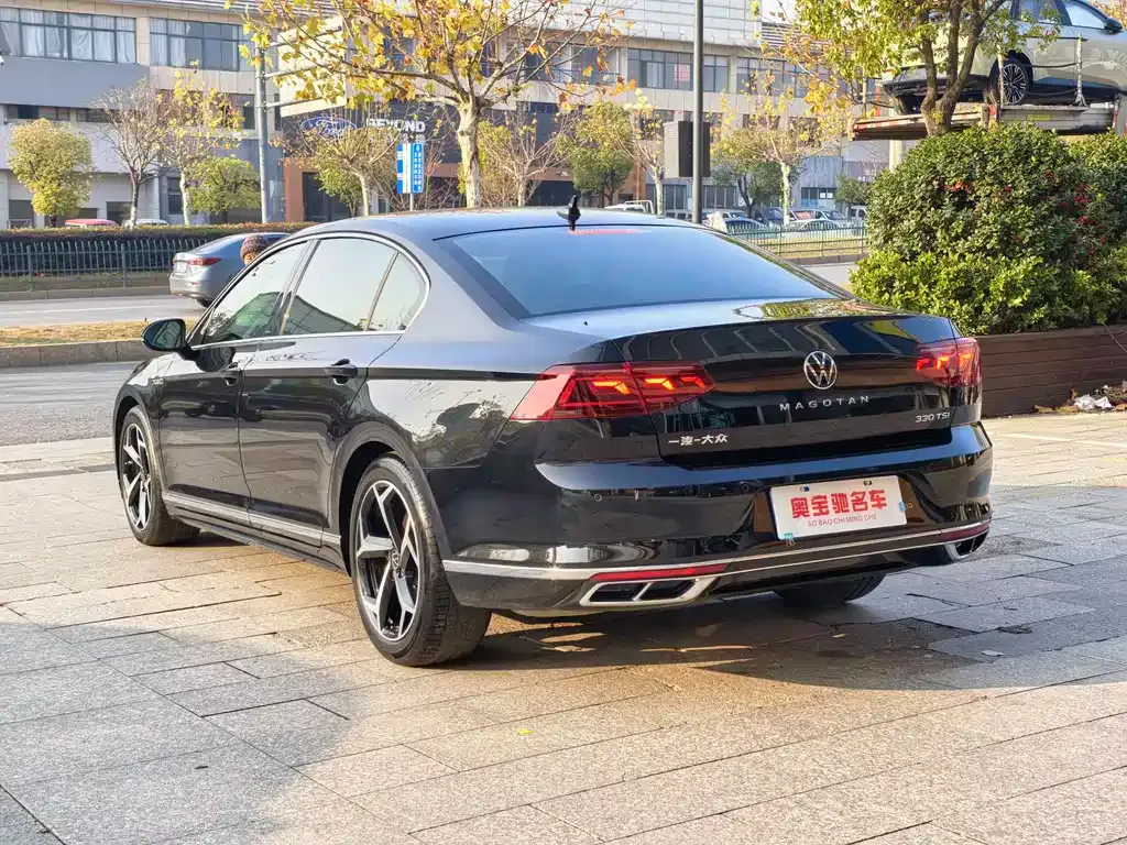 Volkswagen Magotan 2023 из CN, фото 10