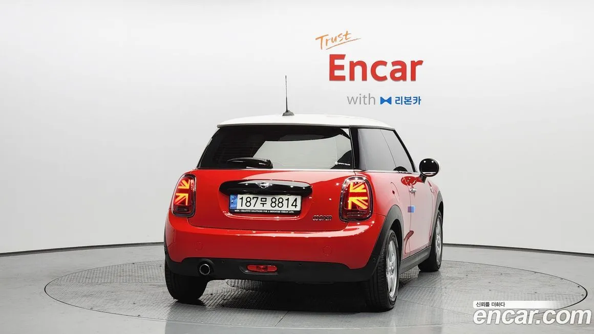 Mini Cooper 2021 из KR, фото 2