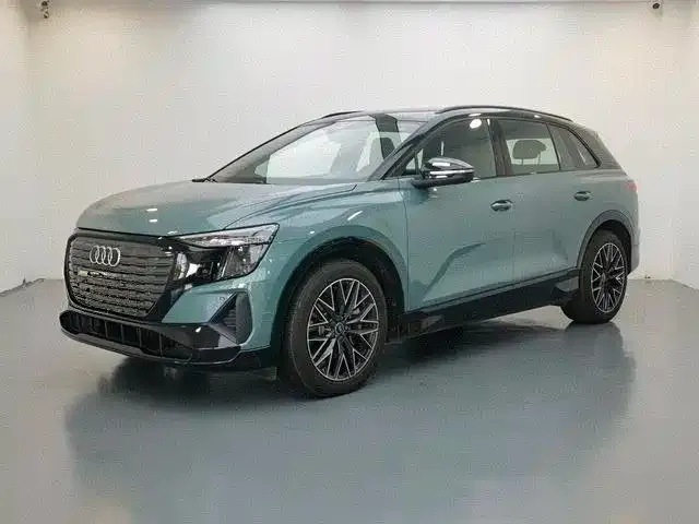 Audi Q5 e-tron 2023 из CN, фото 1