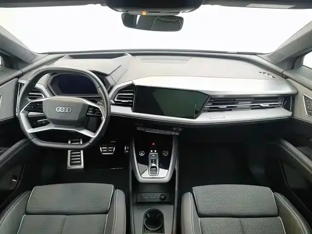 Audi Q5 e-tron 2023 из CN, фото 4