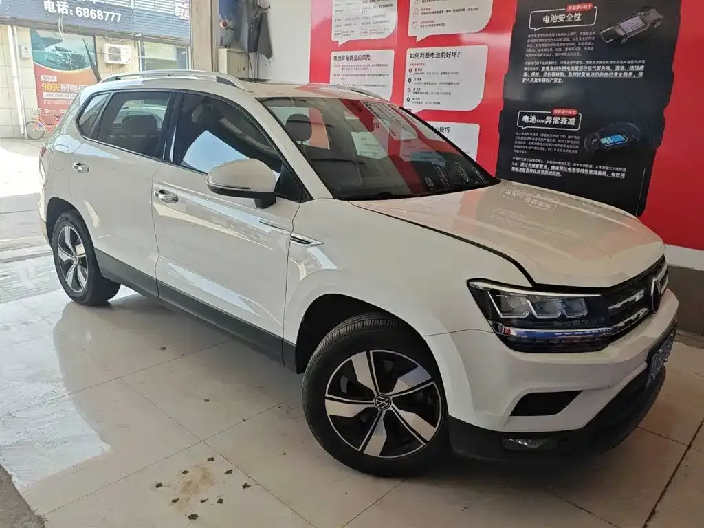 Volkswagen Tharu — фото 2