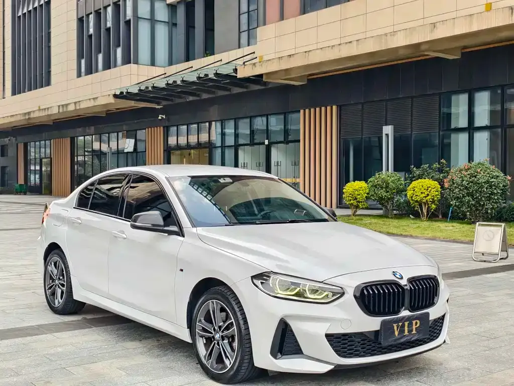 BMW 1 Series 2022 из CN, фото 5