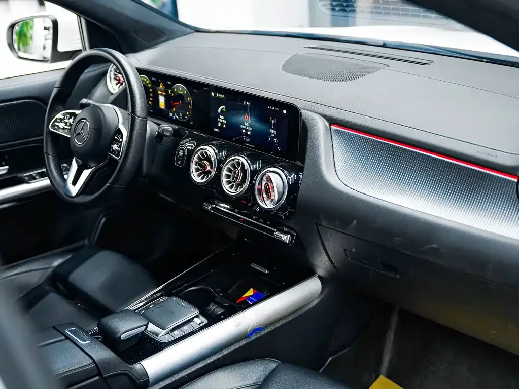 Mercedes-Benz GLA 2023 из CN, фото 8
