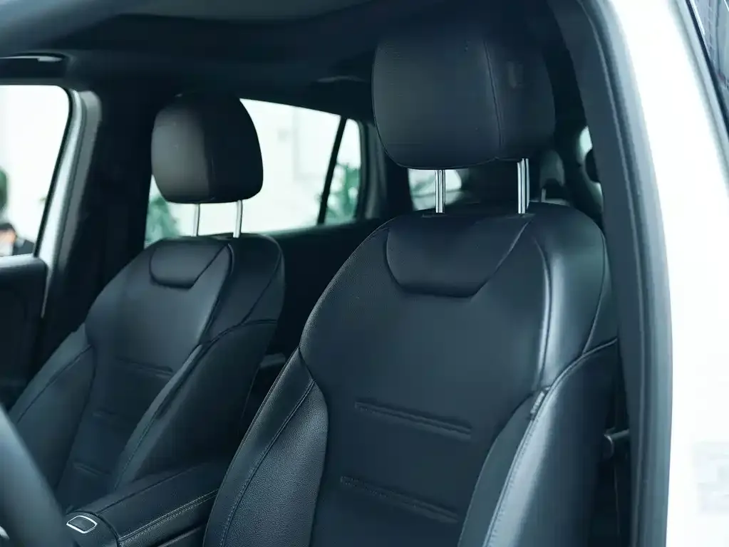 Mercedes-Benz GLA 2023 из CN, фото 3