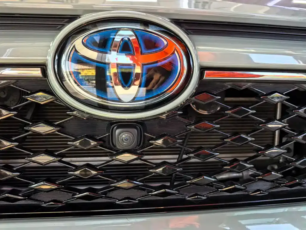Toyota RAV4 Prime 2021 из CN, фото 10