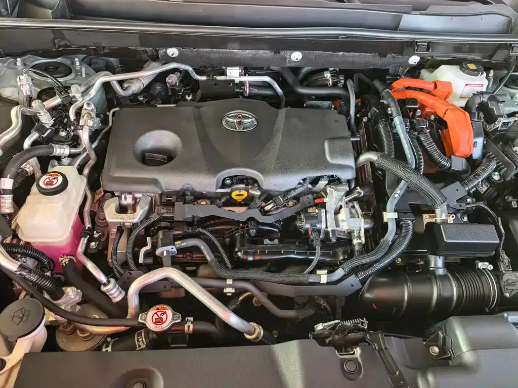 Toyota RAV4 Prime 2021 из CN, фото 7