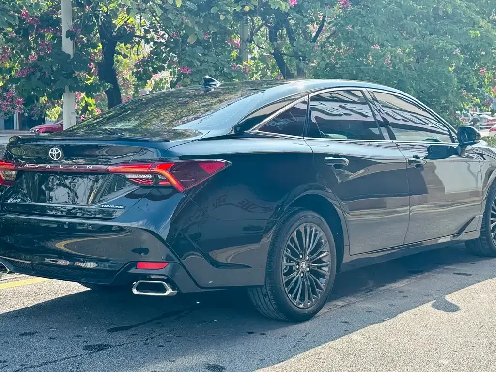 Toyota Avalon 2024 из CN, фото 6