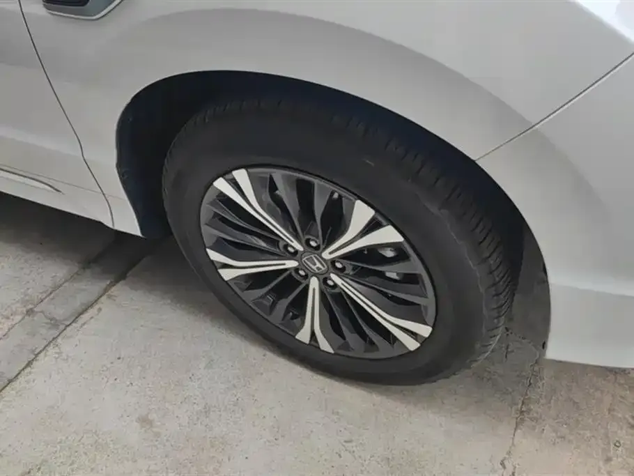 Honda UR-V 2023 из CN, фото 9