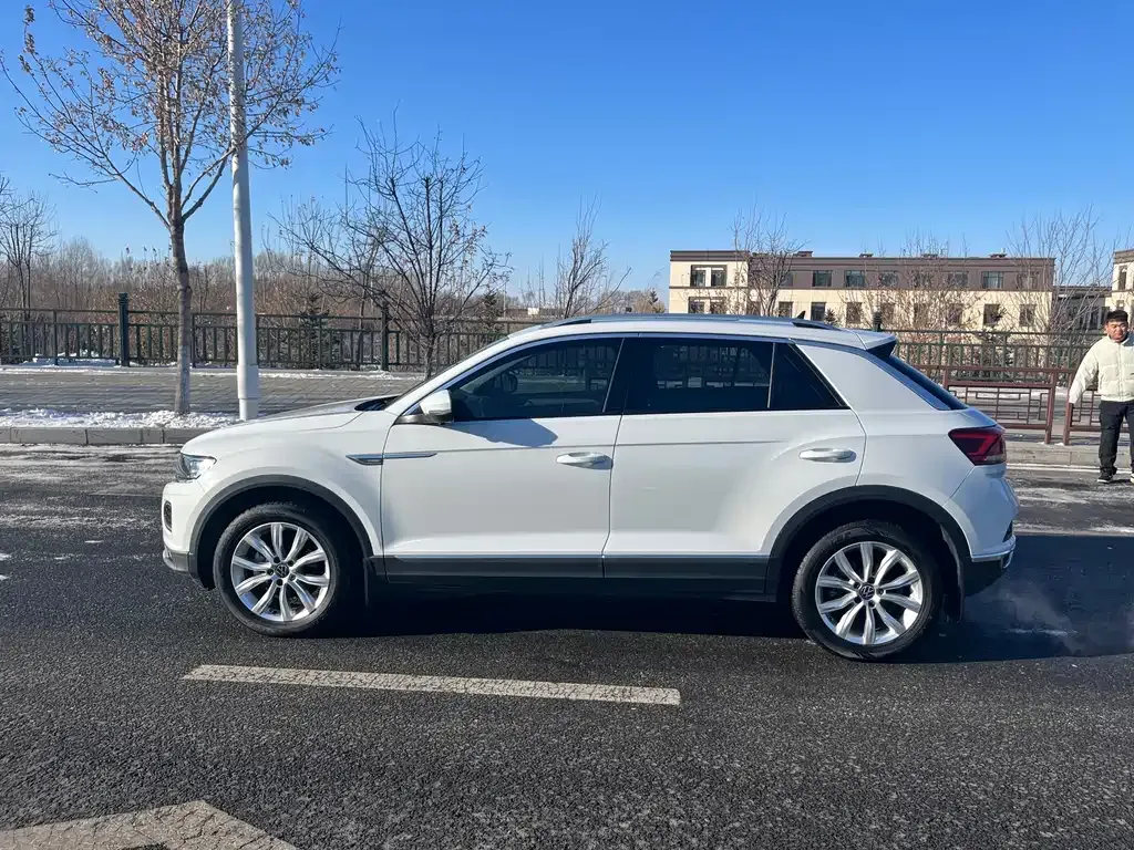 Volkswagen T-Roc 2022 из CN, фото 7