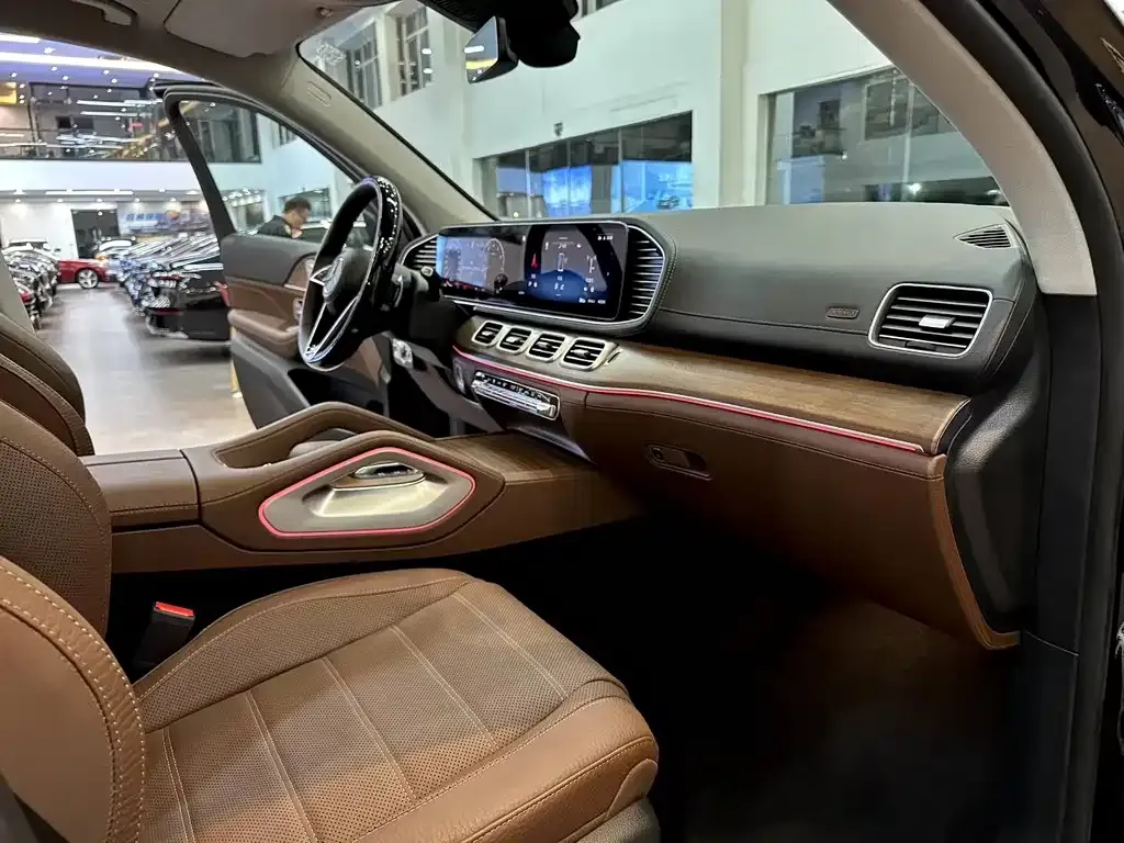 Mercedes-Benz GLS 2023 из CN, фото 4