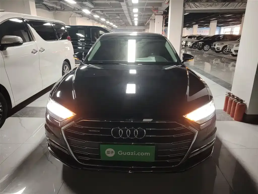 Audi A8 2021 из CN, фото 6