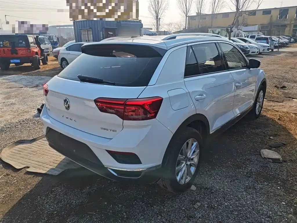Volkswagen T-Roc 2021 из CN, фото 2
