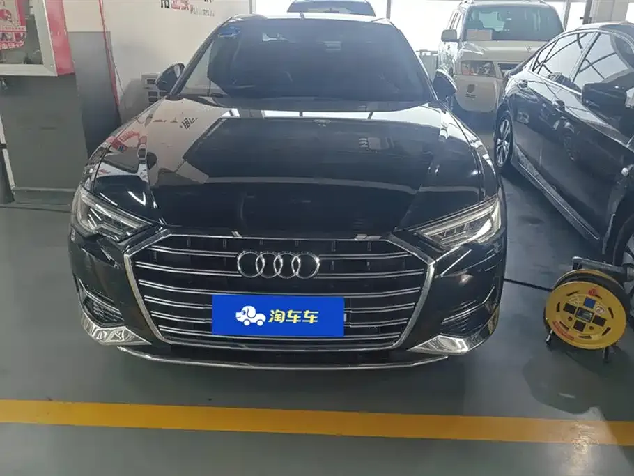 Audi A6L 2023 из CN, фото 8