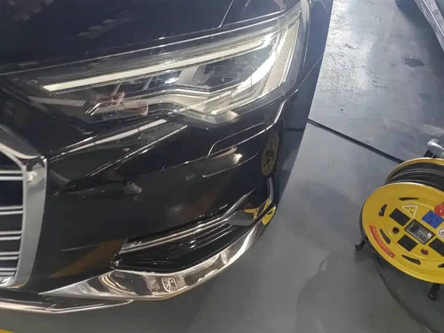 Audi A6L 2023 из CN, фото 4