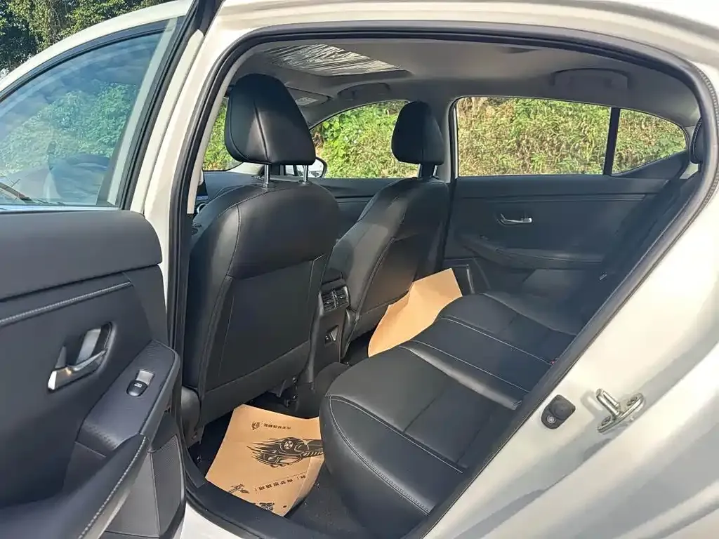 Nissan Sylphy 2024 из CN, фото 7