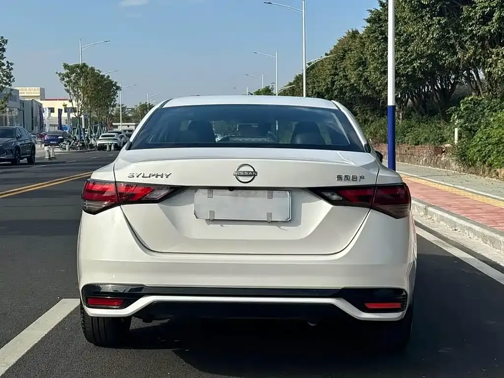 Nissan Sylphy 2024 из CN, фото 8