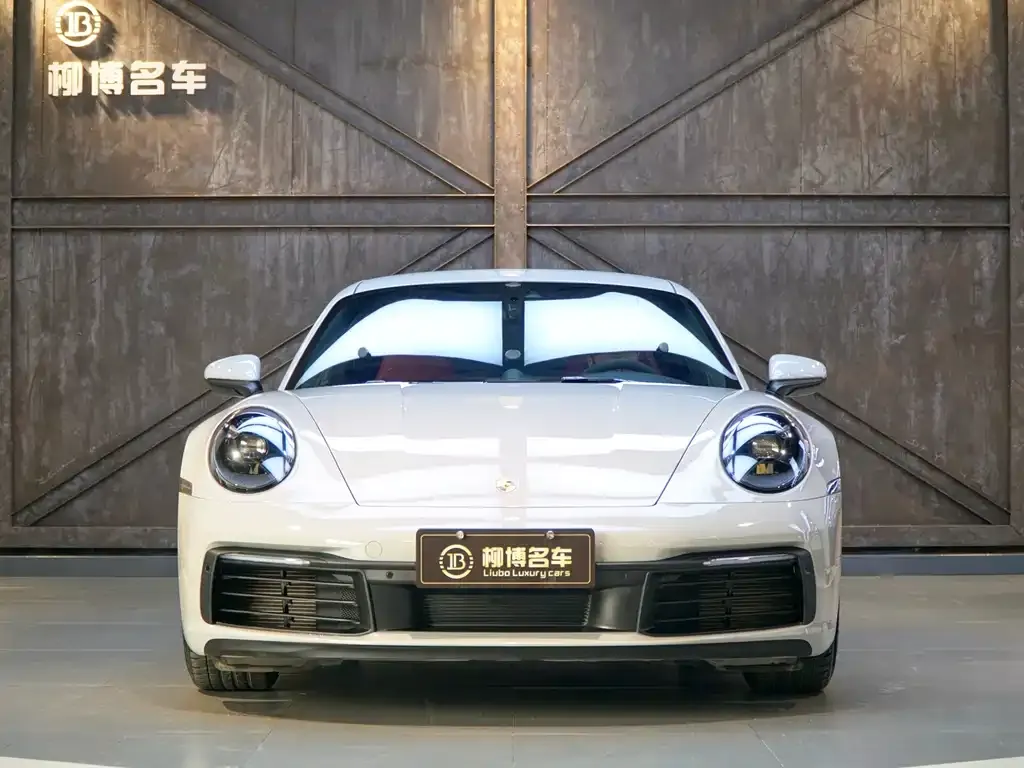 Porsche 911 2021 из CN, фото 8