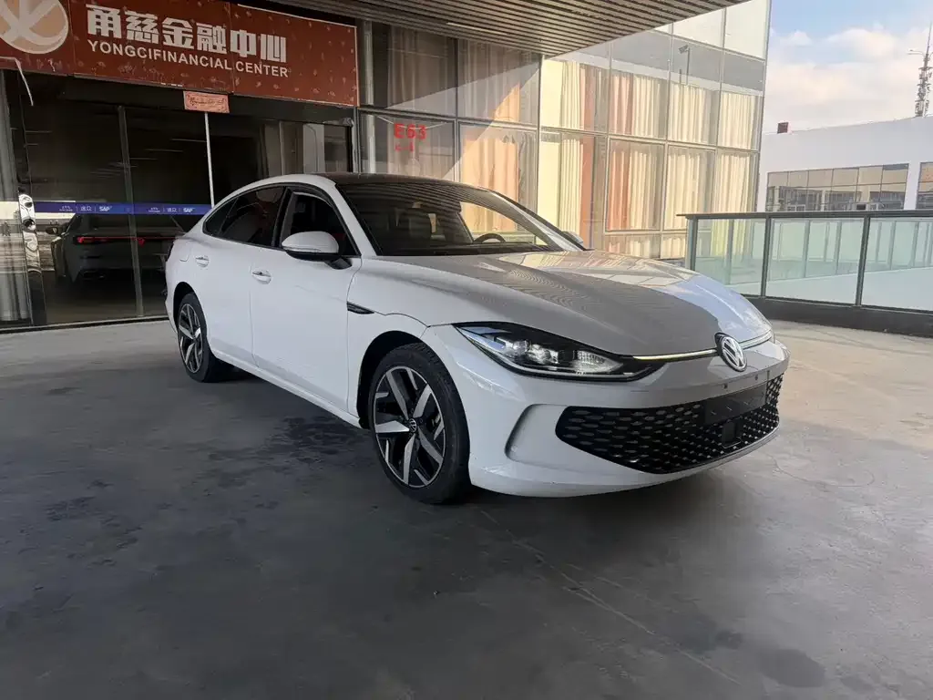 Volkswagen Lamando 2023 из CN, фото 5