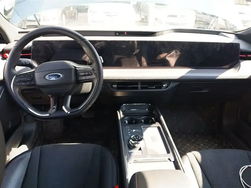 Ford Mondeo 2023 из CN, фото 10