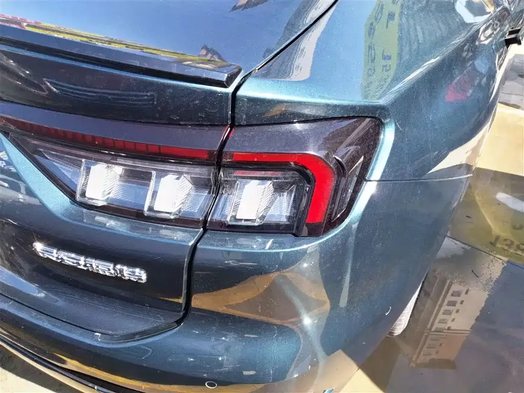 Ford Mondeo 2023 из CN, фото 8