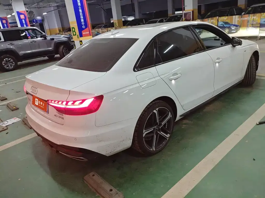 Audi A4L 2025 из CN, фото 6