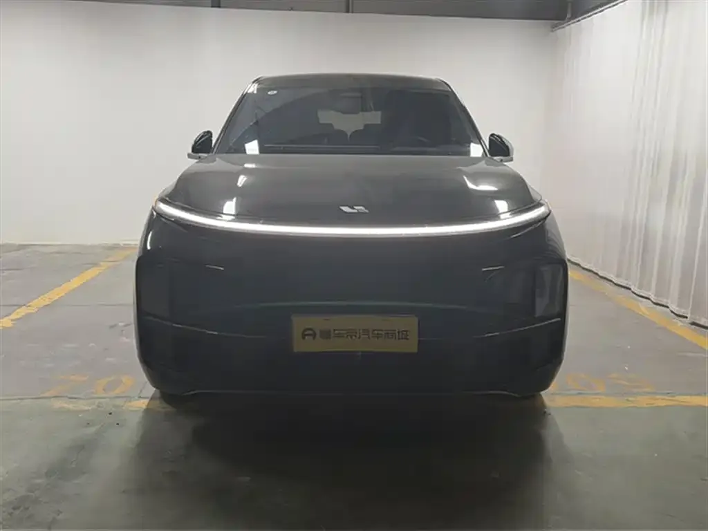 Li Auto L8 2024 из CN, фото 4