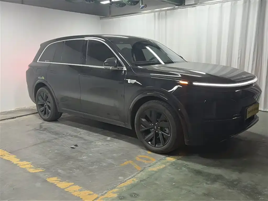 Li Auto L8 2024 из CN, фото 6
