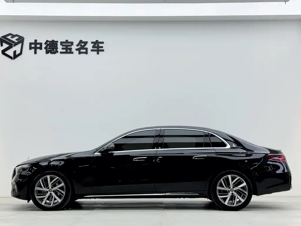 Mercedes-Benz E-Class 2024 из CN, фото 4