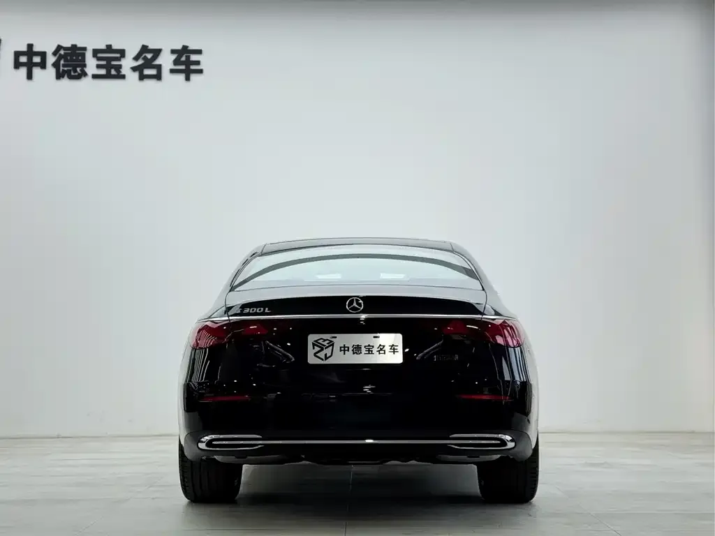 Mercedes-Benz E-Class 2024 из CN, фото 7