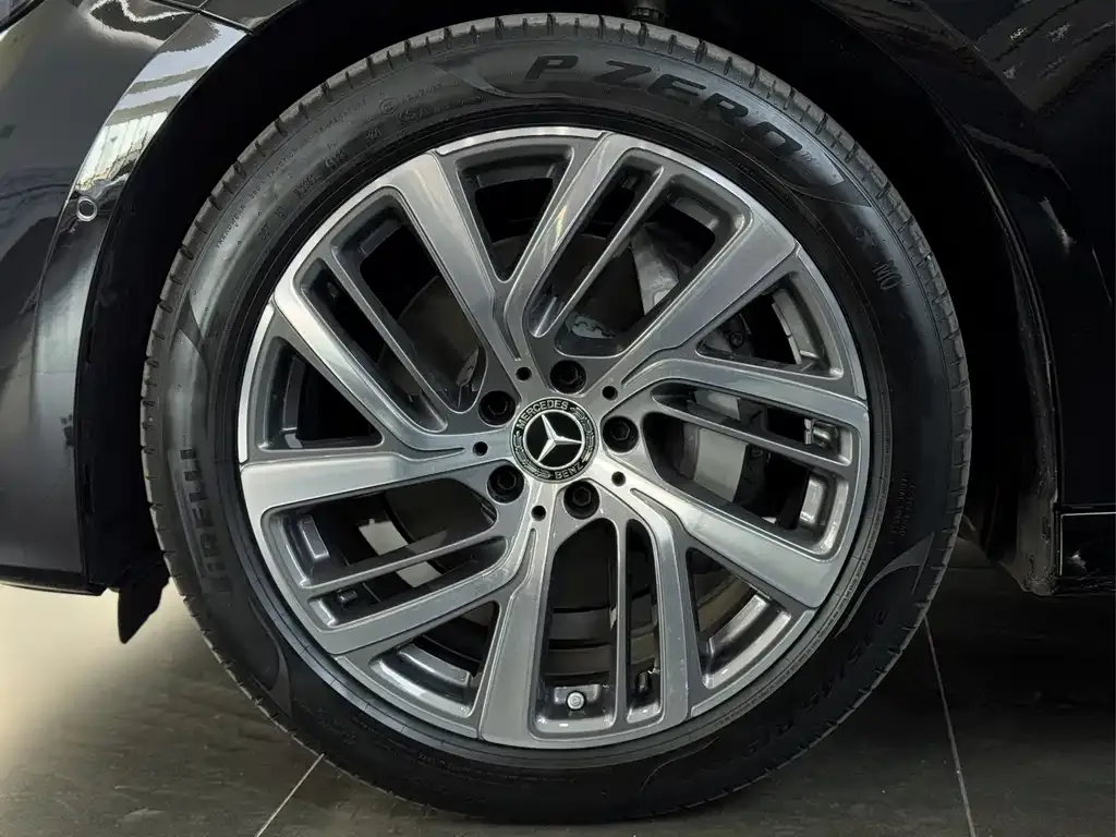 Mercedes-Benz E-Class 2024 из CN, фото 6