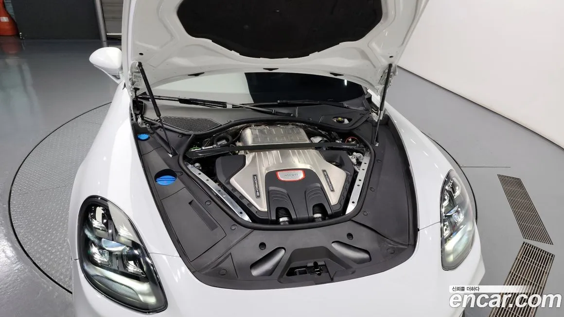 Porsche Panamera 2022 из KR, фото 4
