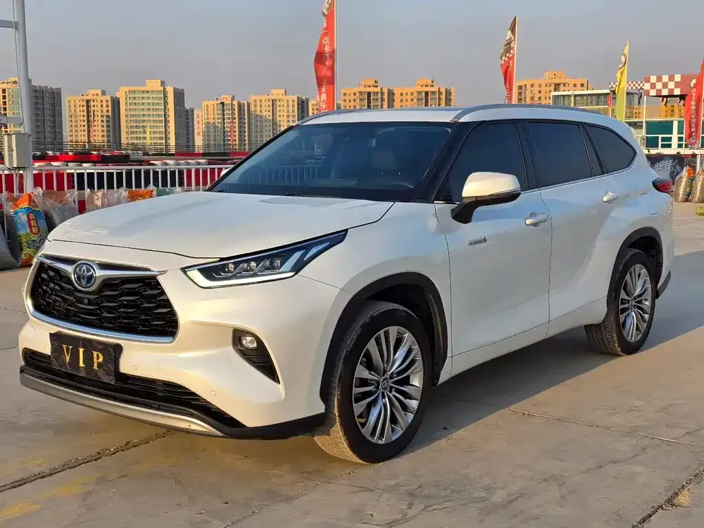 Toyota Highlander 2021 из CN, фото 1