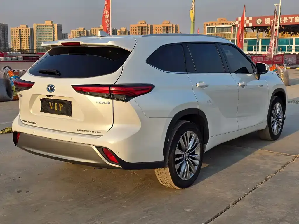 Toyota Highlander 2021 из CN, фото 4