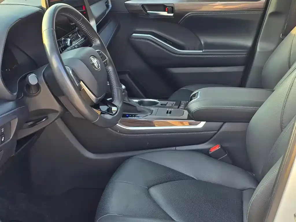 Toyota Highlander 2021 из CN, фото 5