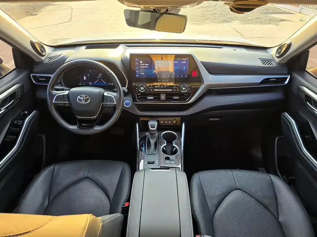 Toyota Highlander 2021 из CN, фото 7