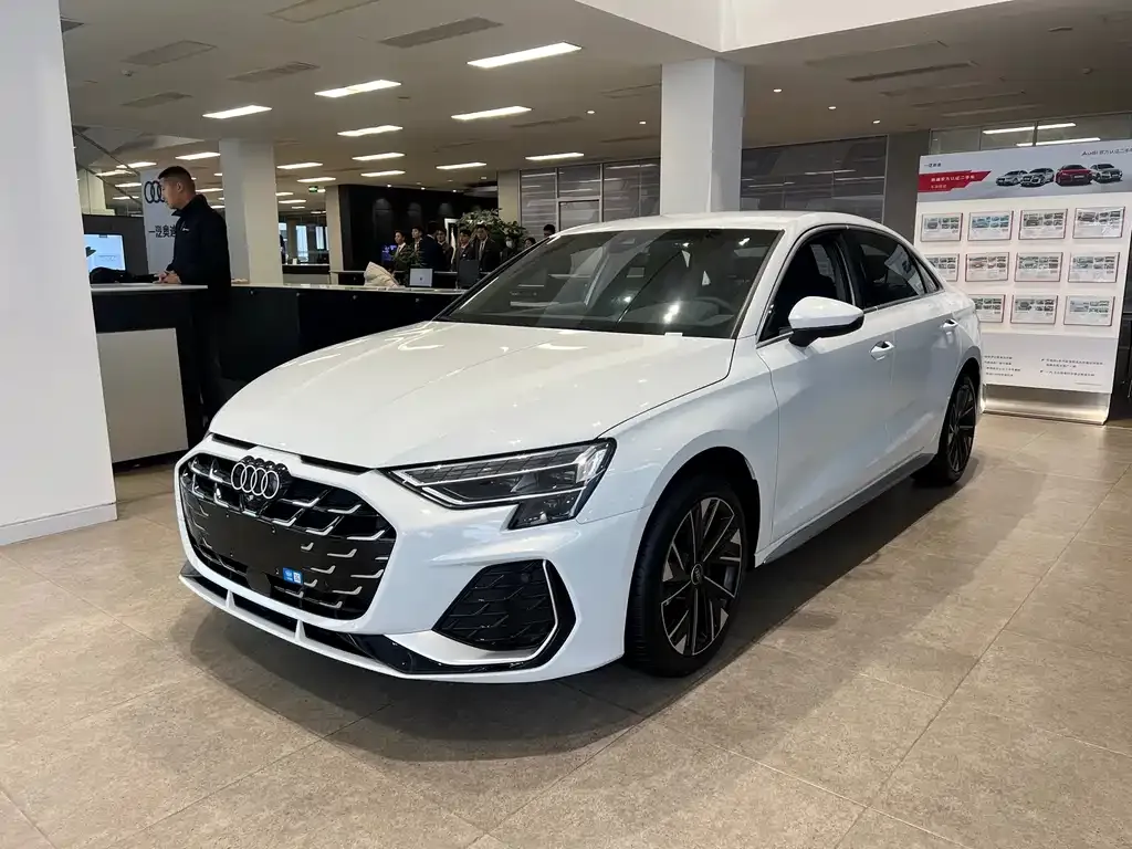 Audi A3 2026 из CN, фото 1