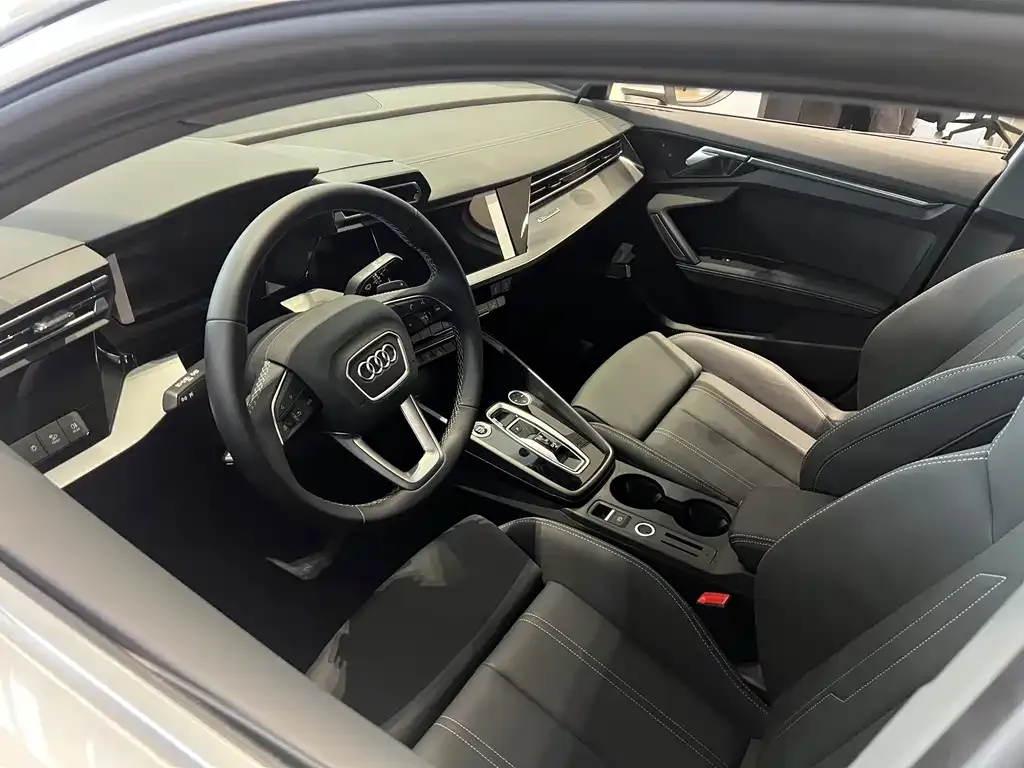 Audi A3 2026 из CN, фото 9