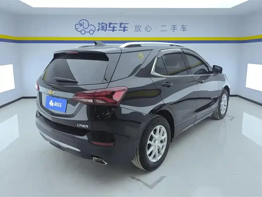 Chevrolet Equinox 2023 из CN, фото 2