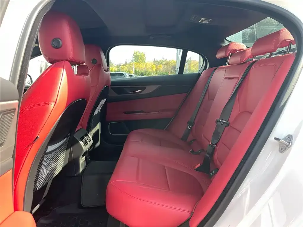Jaguar XEL 2022 из CN, фото 10