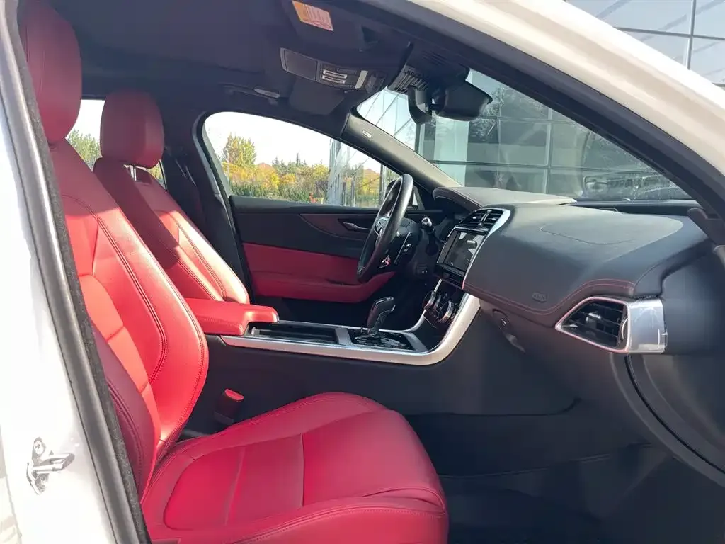 Jaguar XEL 2022 из CN, фото 4