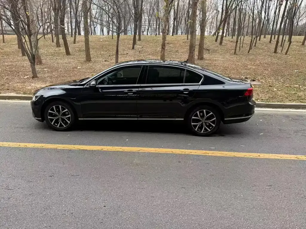 Volkswagen Magotan 2022 из CN, фото 8