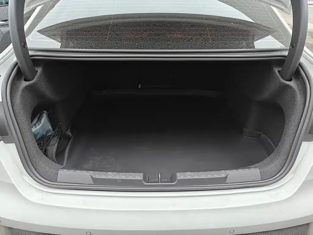 Audi A3 2025 из CN, фото 10