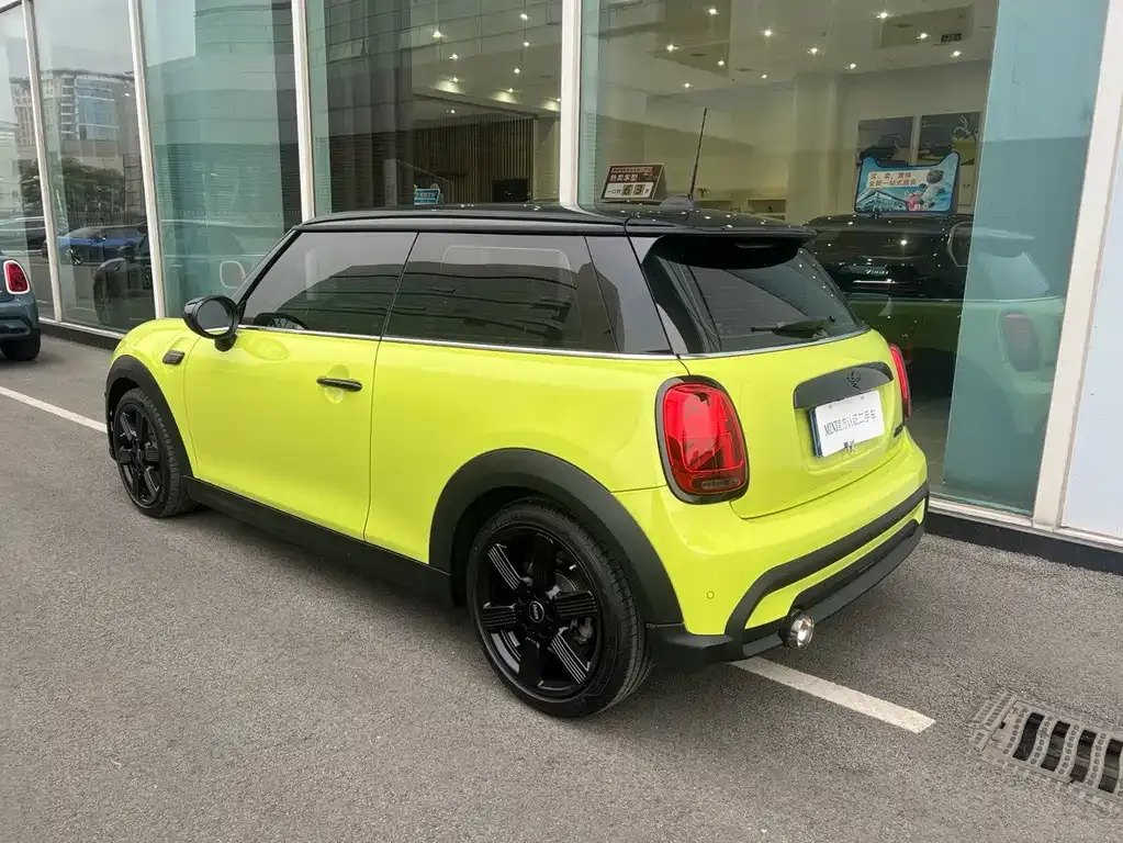 MINI Cooper (3-door) 2023 из CN, фото 4
