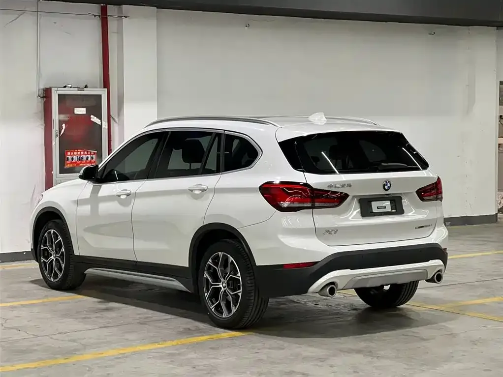 BMW X1 2022 из CN, фото 4