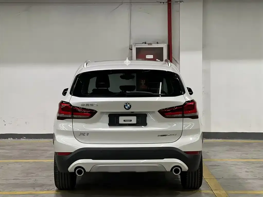 BMW X1 2022 из CN, фото 3