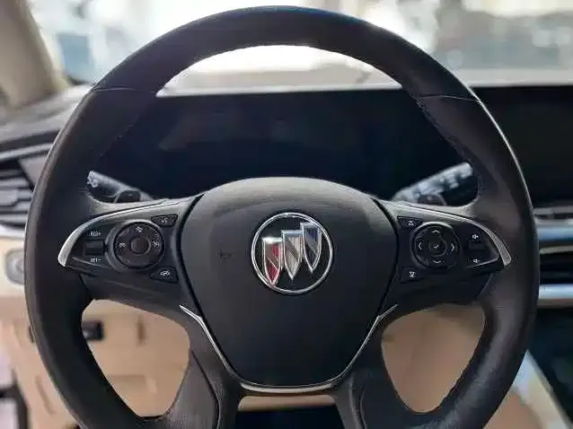 Buick GL8 2023 из CN, фото 6